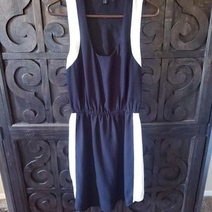 Banana Republic dress WITH pockets!